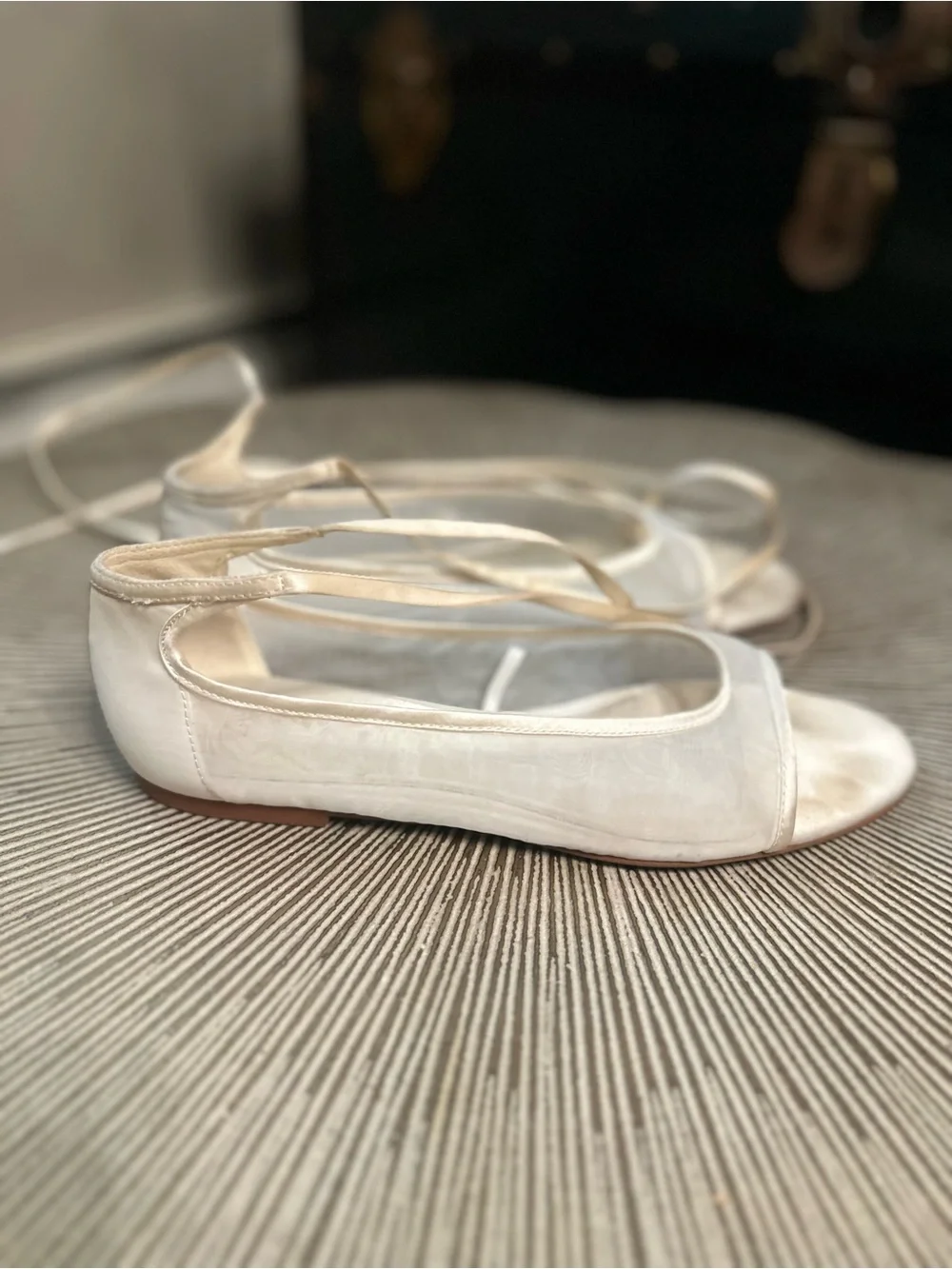 Zara mesh and satin flats - Picture 8 of 9